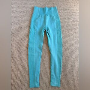 Gymshark beautiful Aqua Leggings Size M